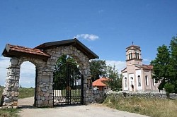 Εκκλησία στο Μακκάτ Ζλάτιμπορ